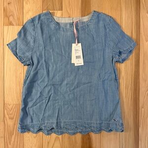 NWT Vineyard Vines Kids Chambray Scalloped Top